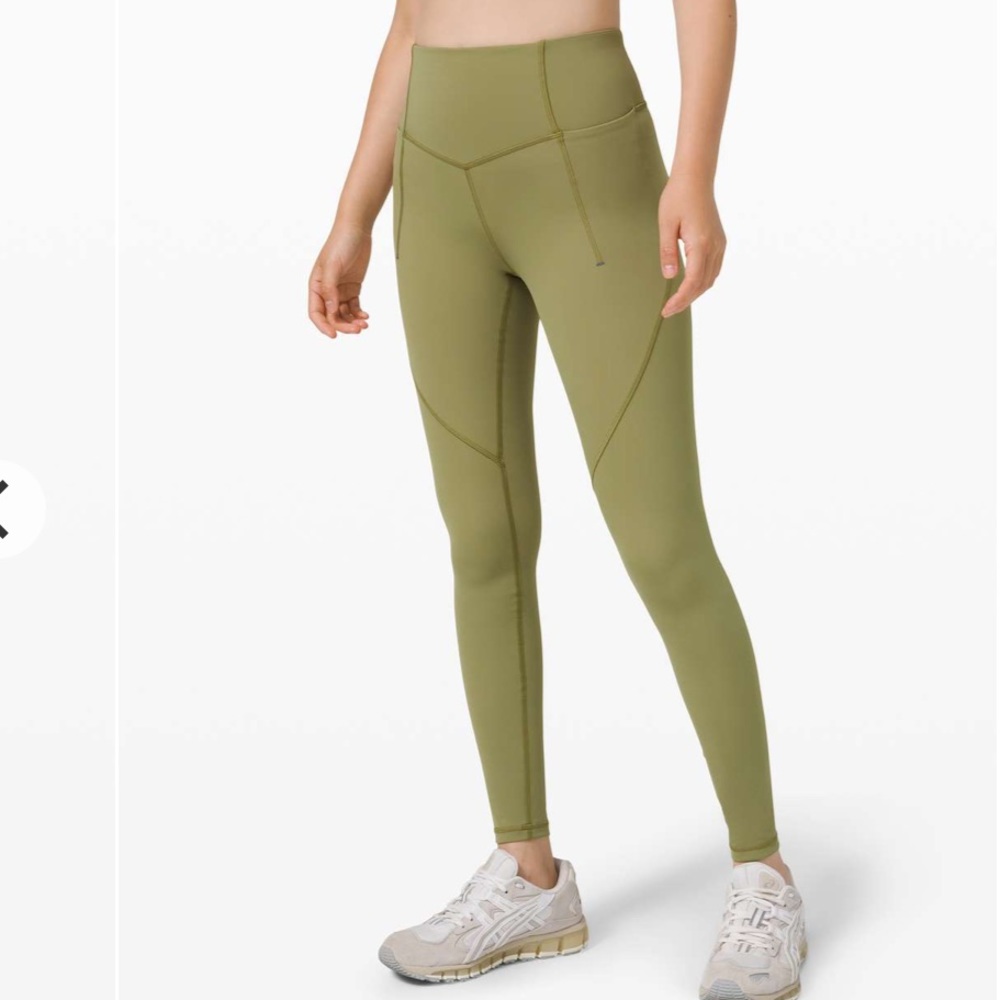 Lululemon Fine Force High-Rise Tight 28"
Bronze Green size 4